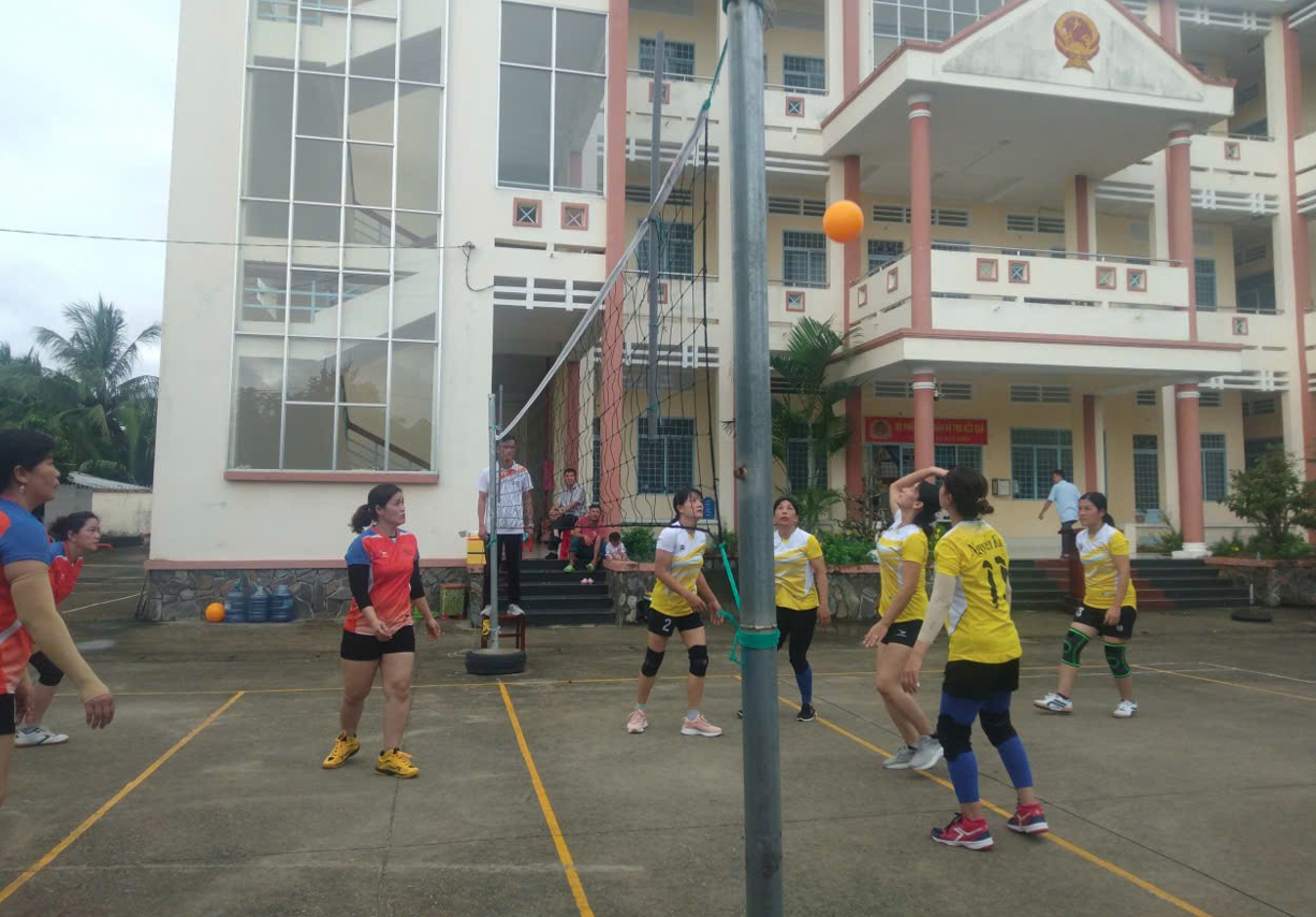 Hòa Hiệp – Kỷ niệm ngày Hội toàn dân bảo vệ an ninh tổ quốc