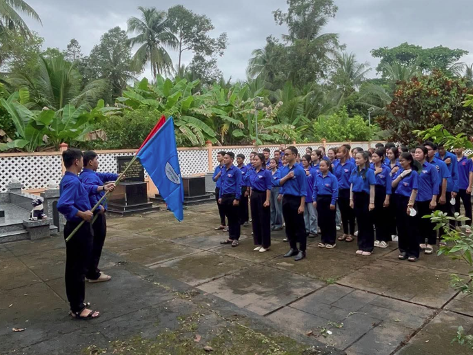 Lễ chào cờ "Tôi yêu tổ quốc tôi"