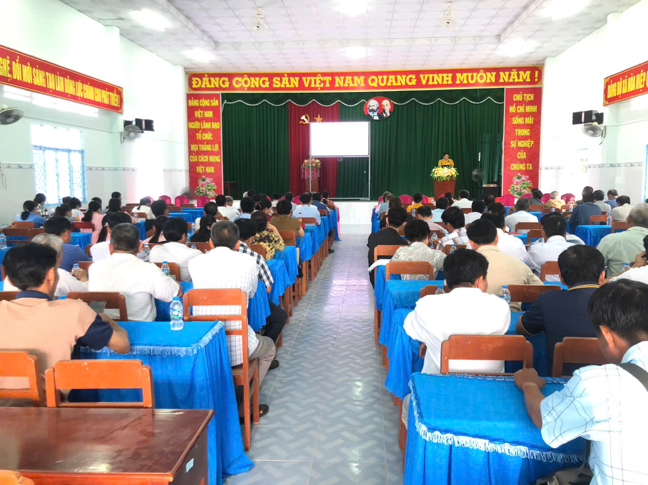 Hoà Hiệp tổ chức hội nghị triển khai xây dựng và thực hiện mô hình “xã không ma tuý”